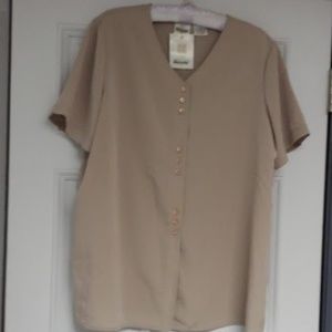 BENTLEY PLUS SHORT SLEEVE BUTTON BLOUSE SIZE 16W
